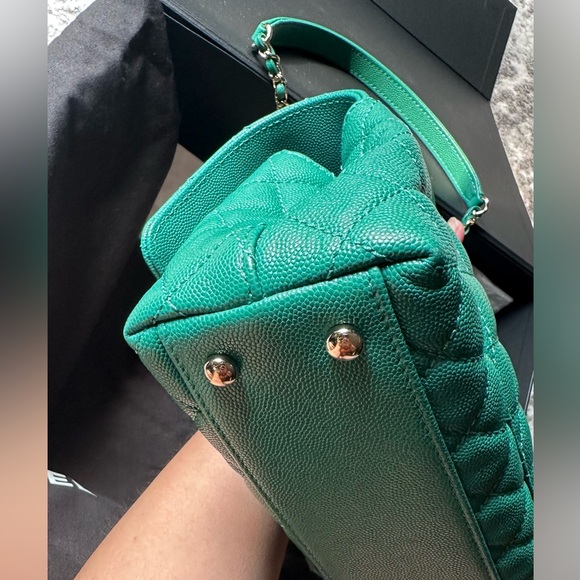 Authentic CHANEL Caviar Quilted Coco Chain Handle Flap emerald Green full set - Picture 16 of 16